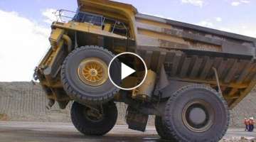 Extreme Dangerous Idiots Dump Truck Operator Skill - Biggest Heavy Equipment Machines Working Min...